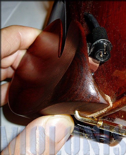 Connector for micro STAT V on chinrest